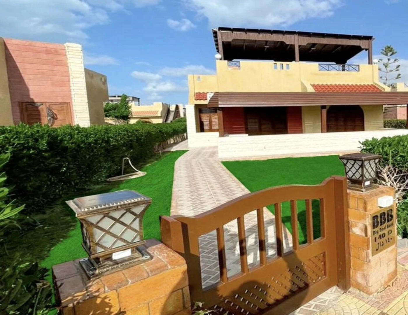 Remarkable 2-bed Cottage