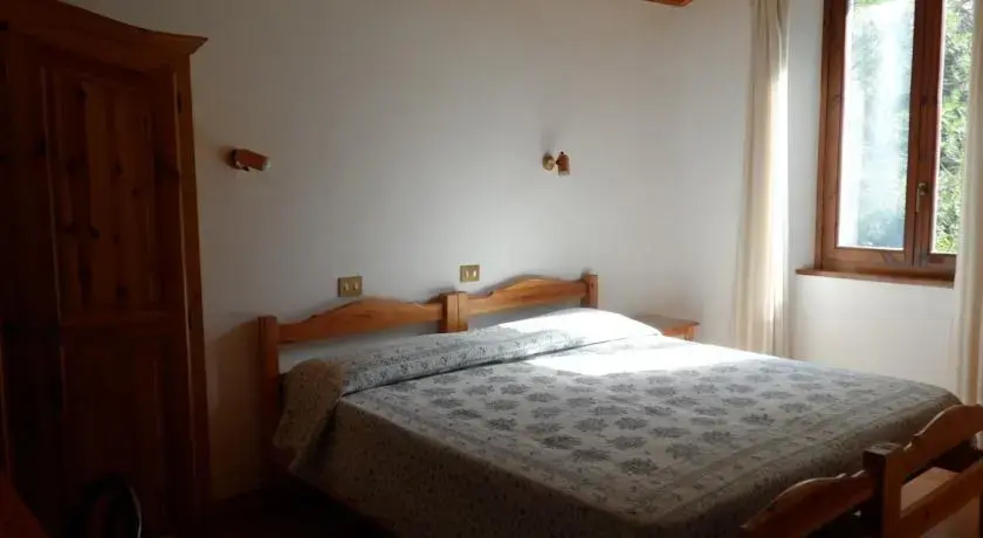 Mola Solis