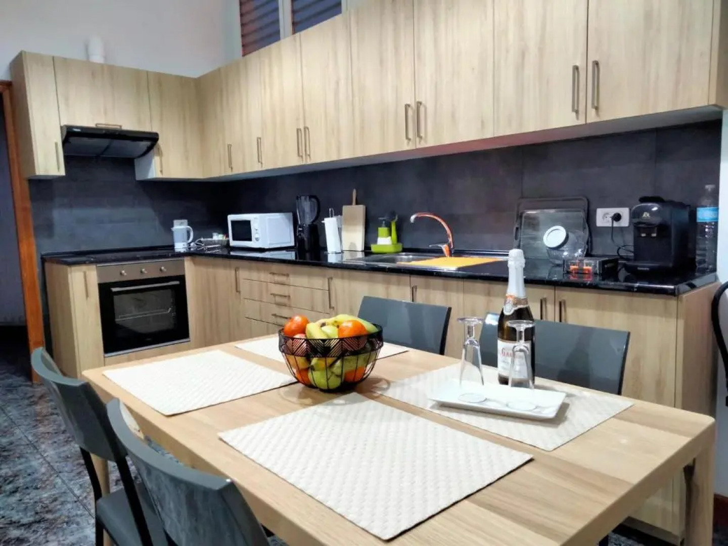 APARTAMENTOS La PEÑA C