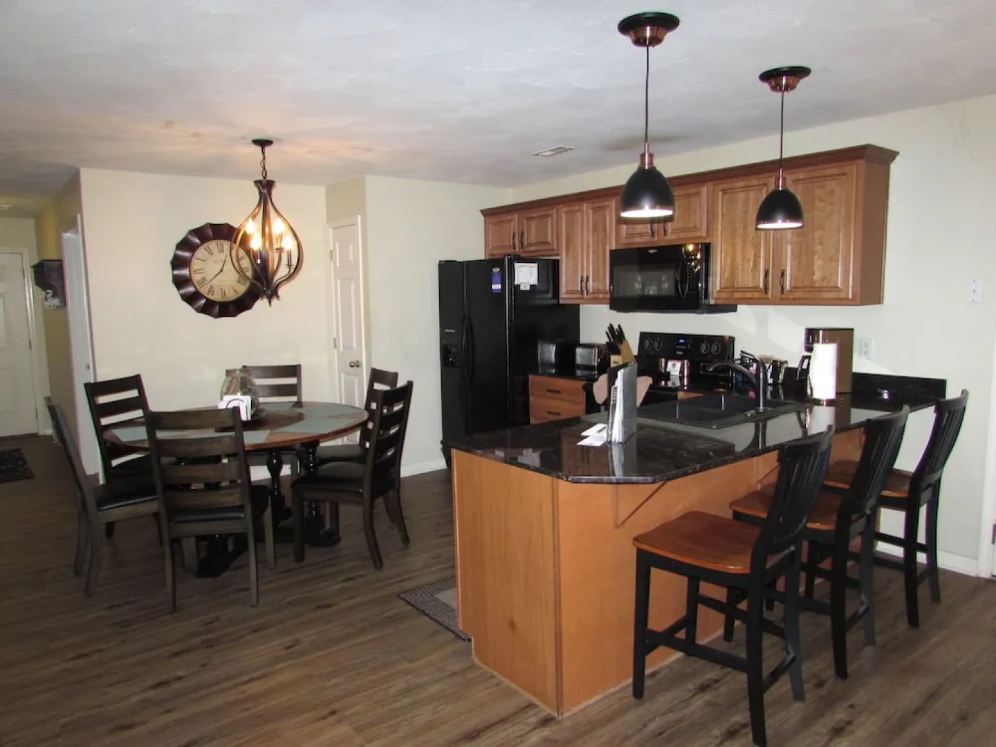 Lakefront Condo A-2 at Vickery Resort by RedAwning