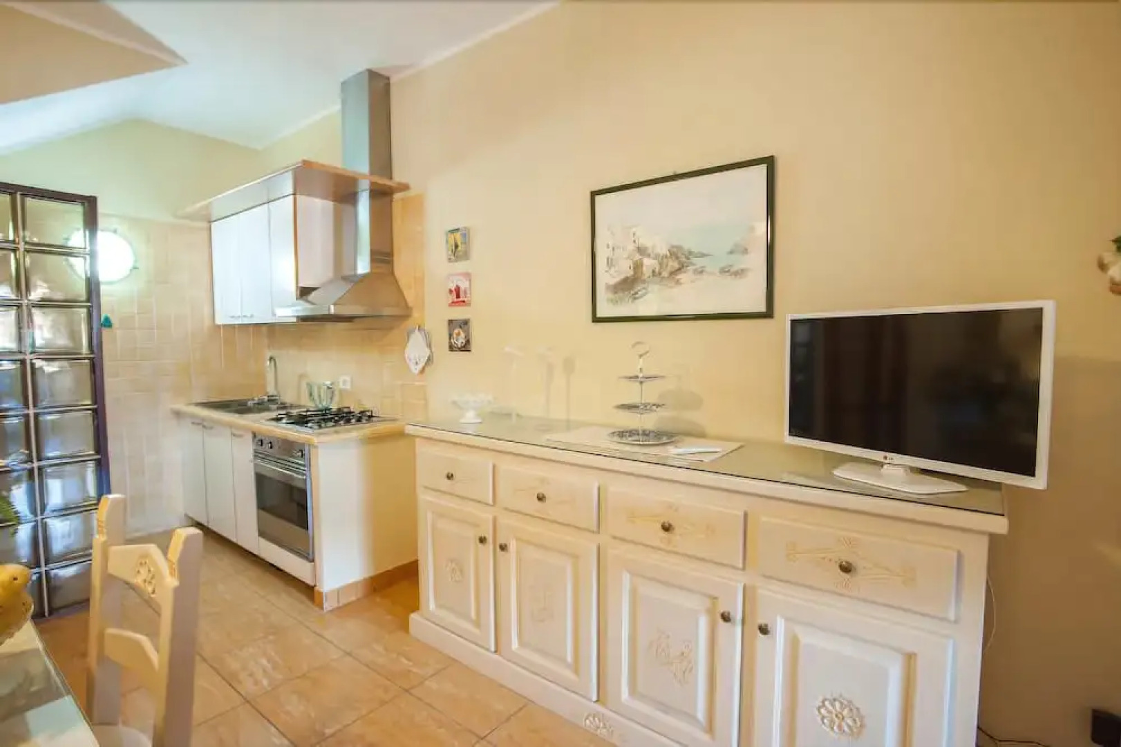 Strelitzia Holiday House