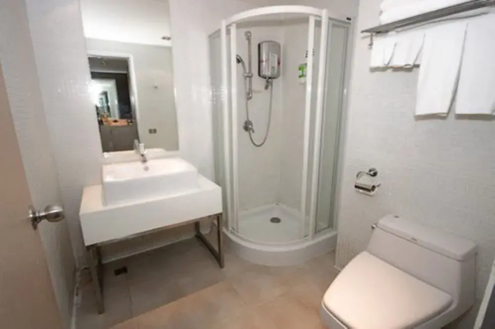 Miracle Transit Hotel