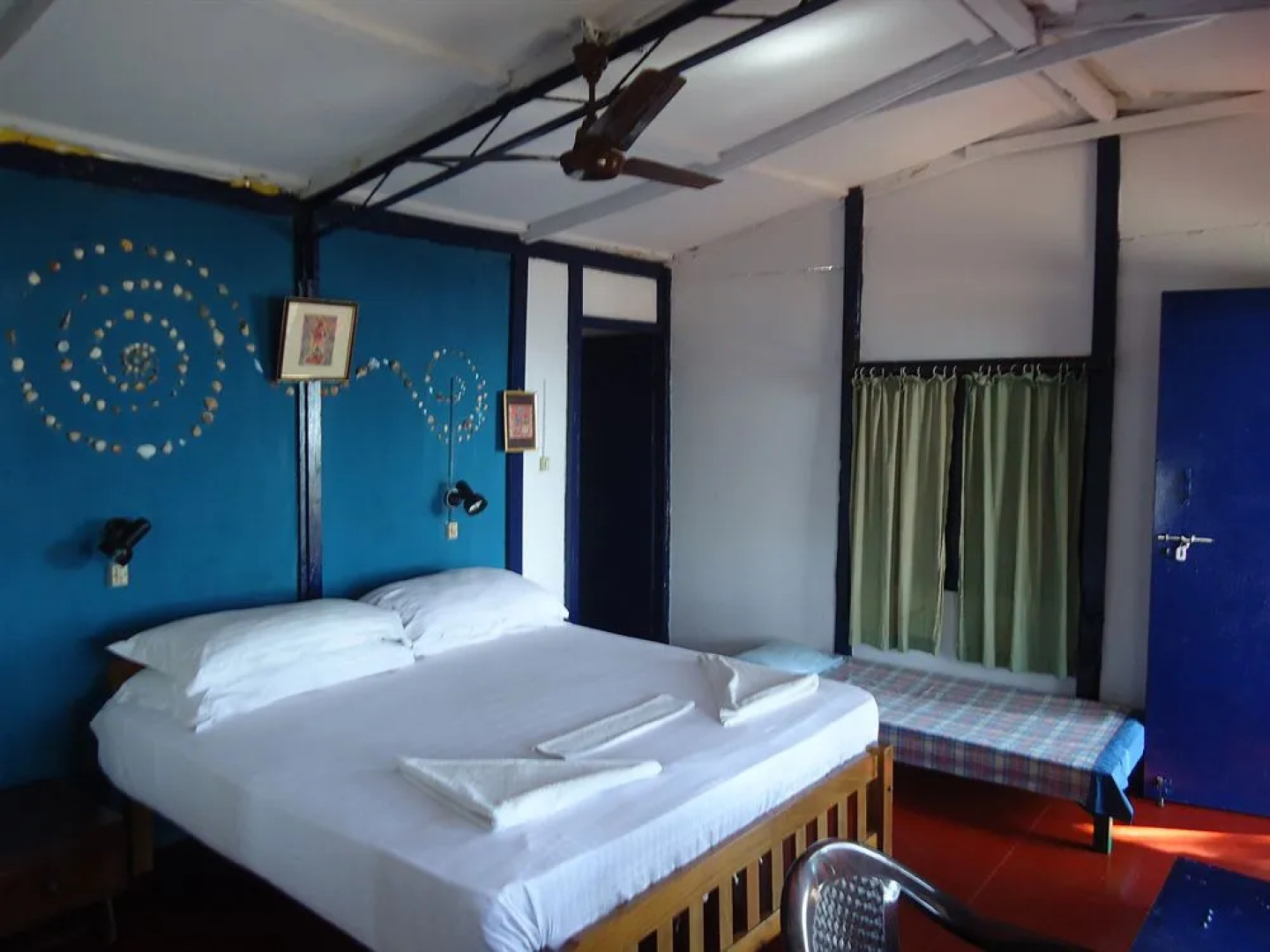 jüSTa Turtlebay on Sea