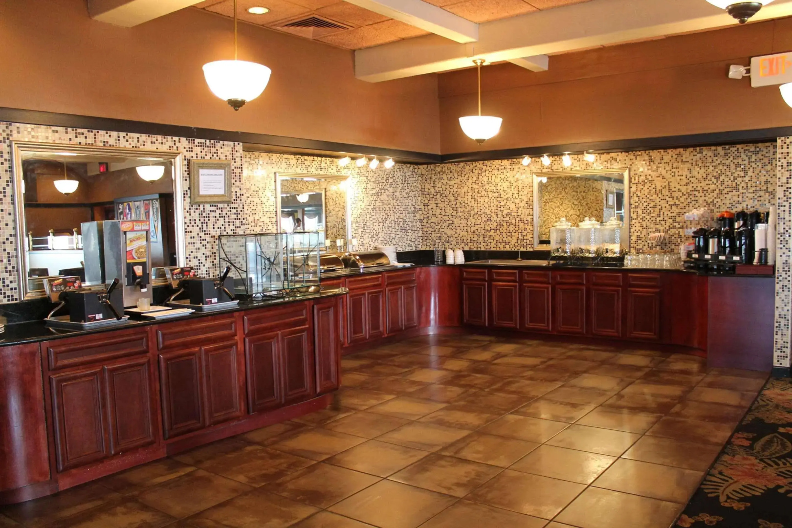 Best Western Plus Milwaukee Airport Hotel & Conference Ctr