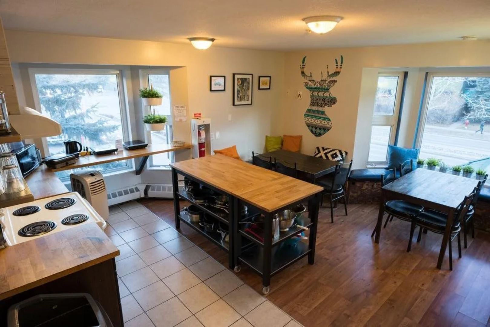 Samesun Banff - Hostel