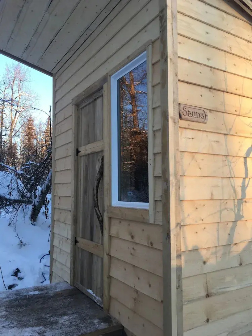 Talkeetna Cabins on Montana Creek