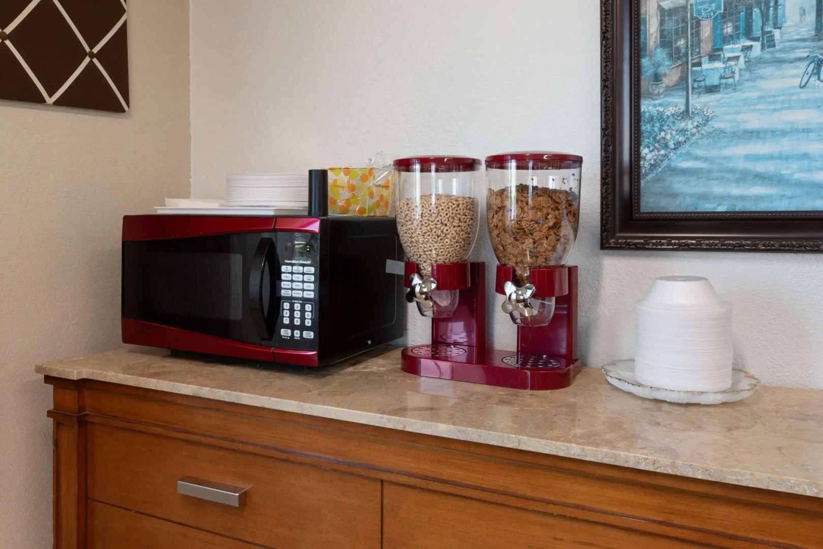 Travelodge by Wyndham Redwood Falls