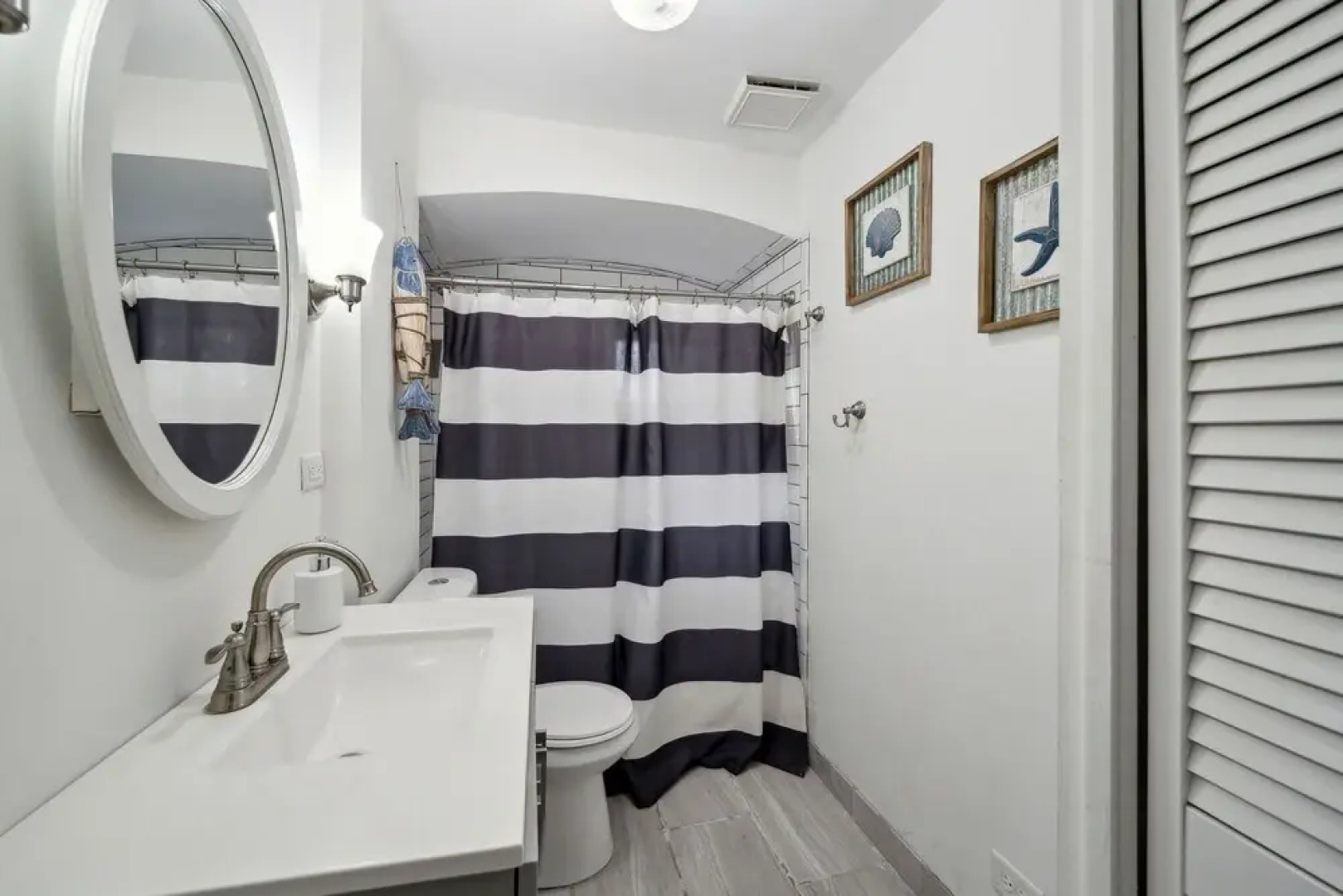 Channel Lake Getaway 2 Bedroom Home by RedAwning