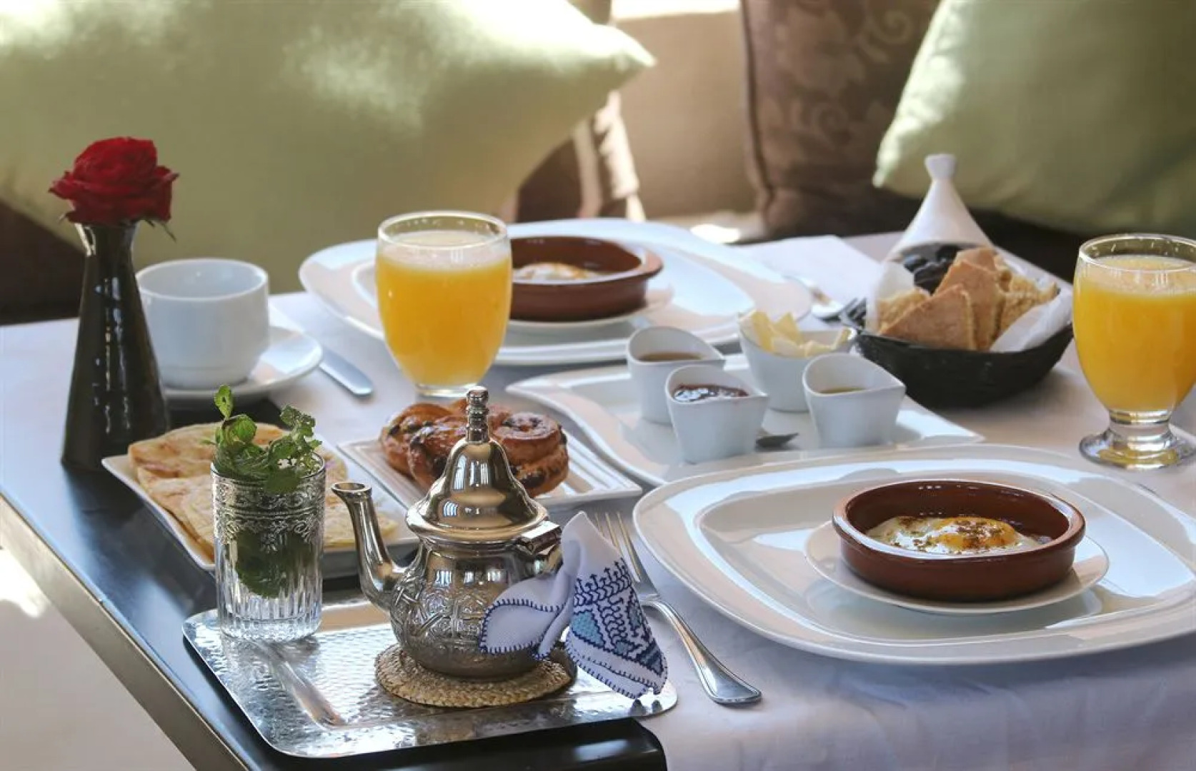 Shems Moon Lodge & Spa