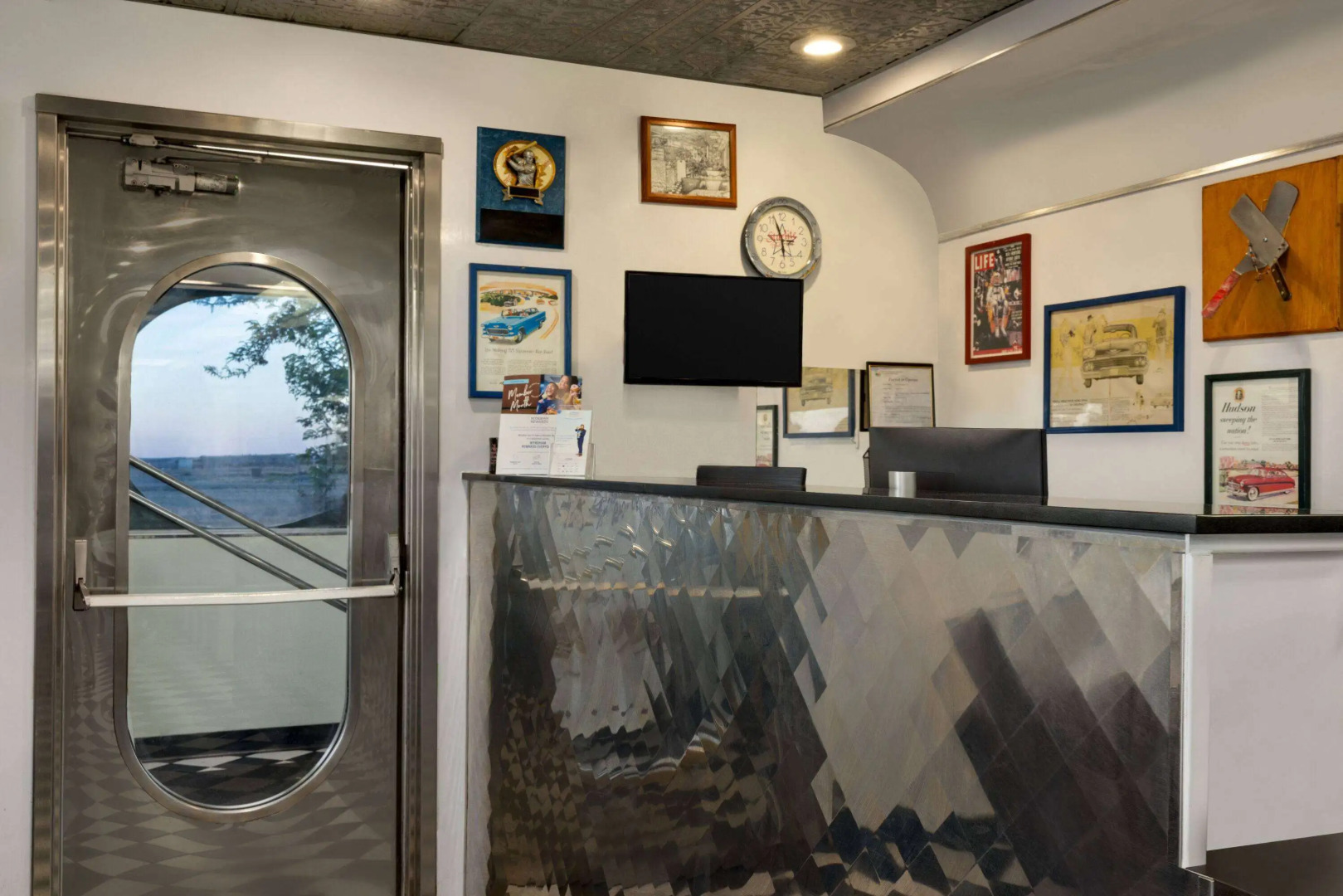 Travelodge by Wyndham Vaughn