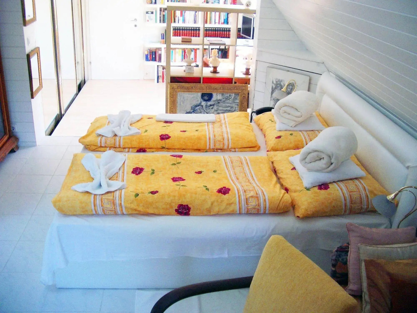 Roomantic Apartments