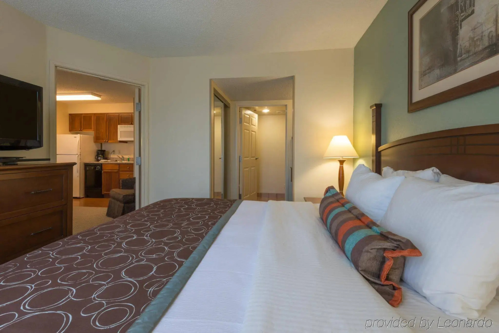 Staybridge Suites Memphis - Poplar Ave East by IHG