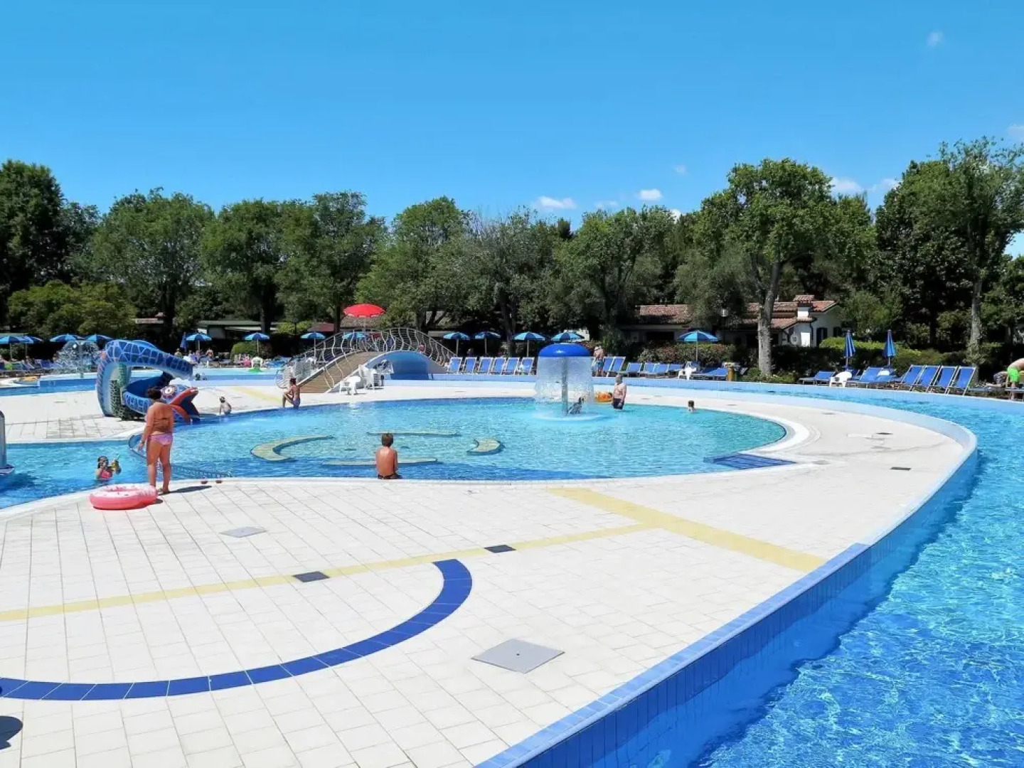 Exotic Villaggio Primero