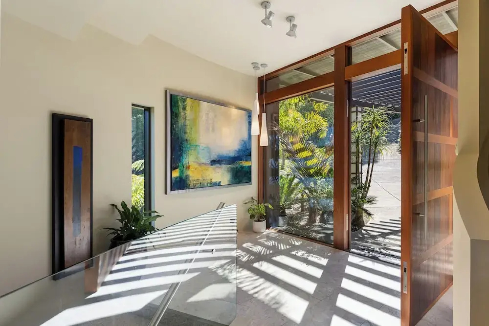 Cozy Suite - Ocean View & Private Beach