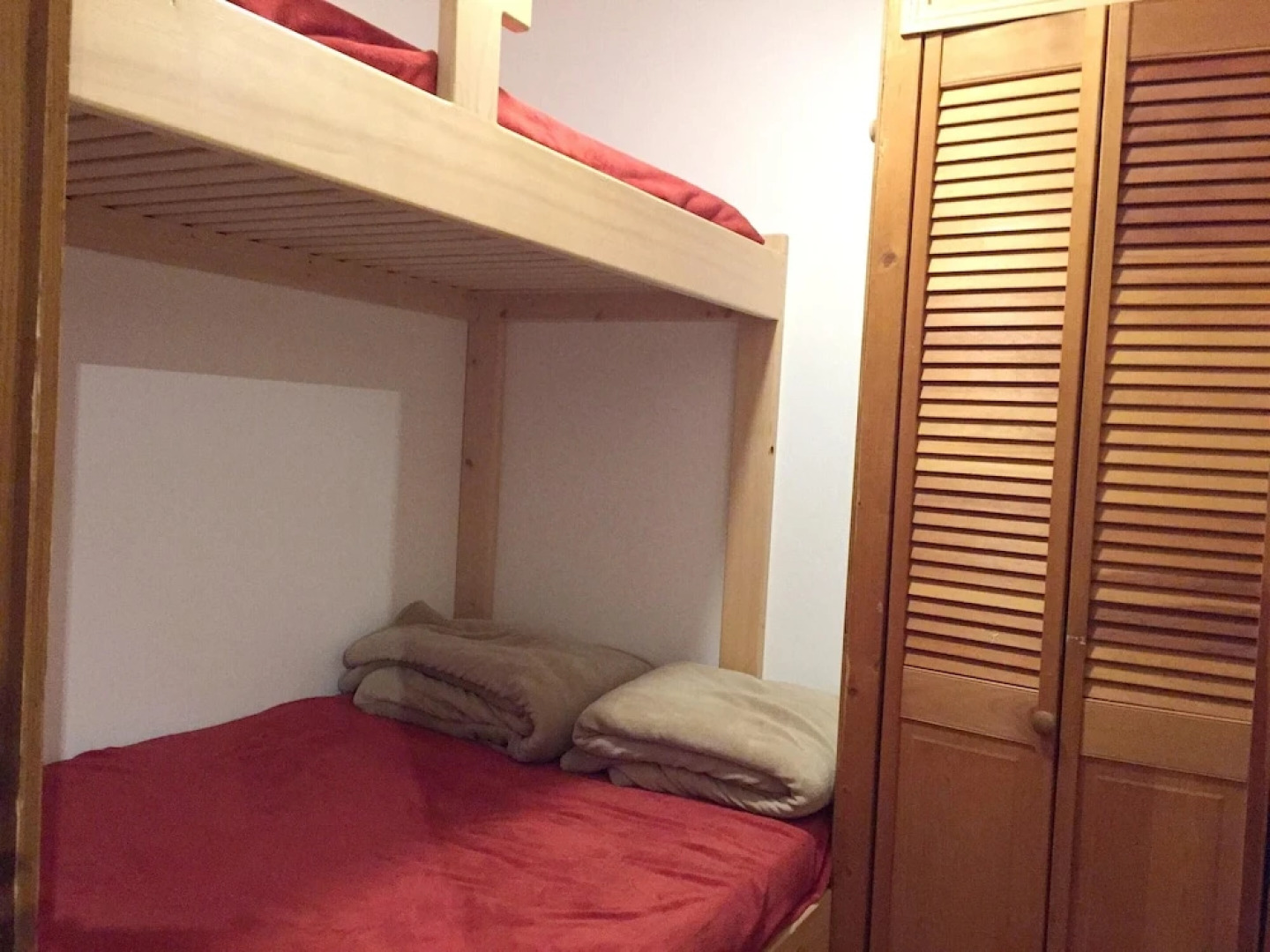 Apartment with One Bedroom in Crest-Voland, with Wonderful Mountain View And Furnished Terrace - 10 M From the Slopes