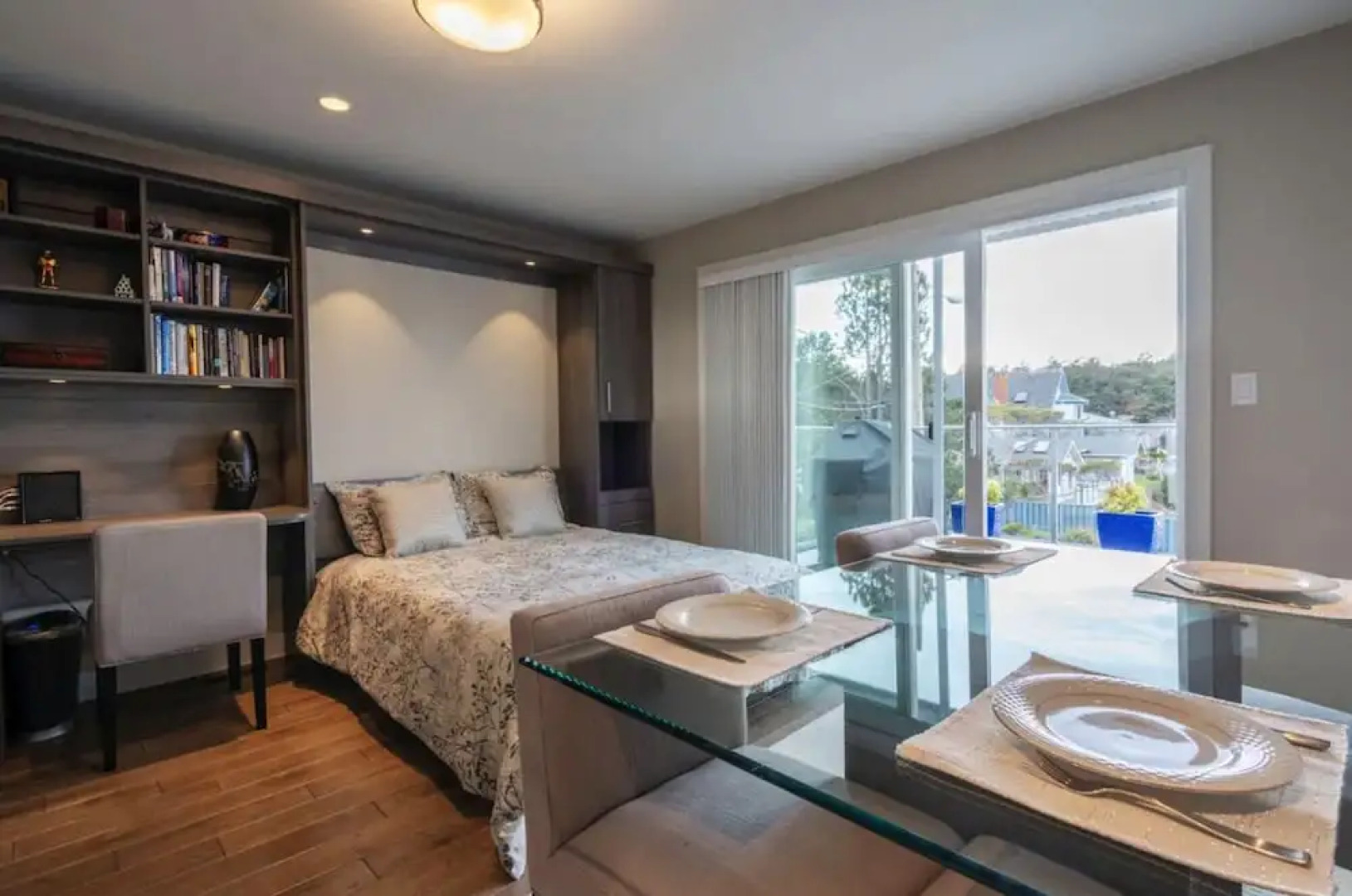 *10 Mile Point Stunning Oceanfront