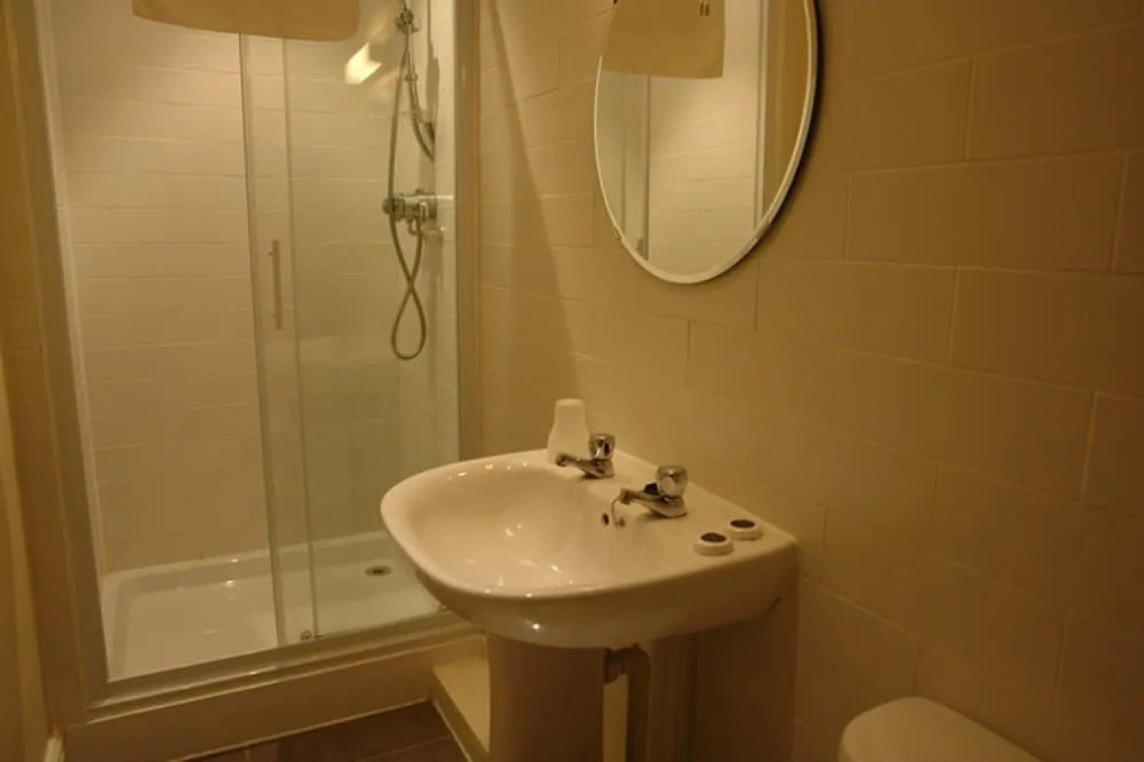 The Moon And Sixpence