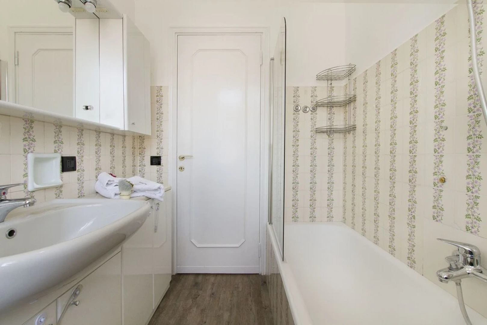 Impero House Rent - Camelia