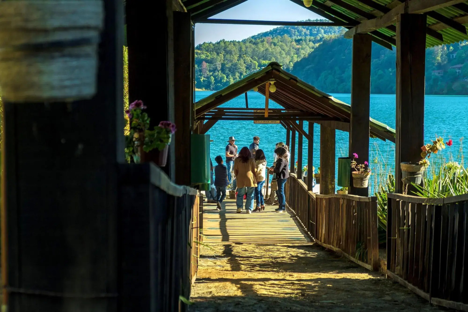 Zirahuen Forest And Resort