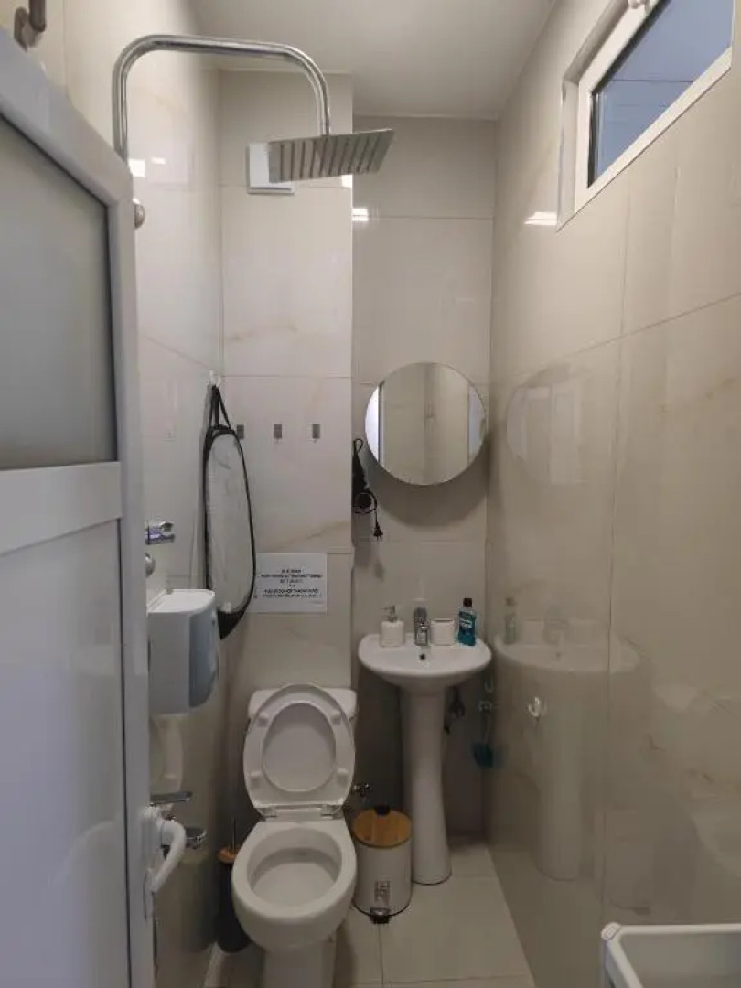 Fully equipped apartment in the city center with a lake view