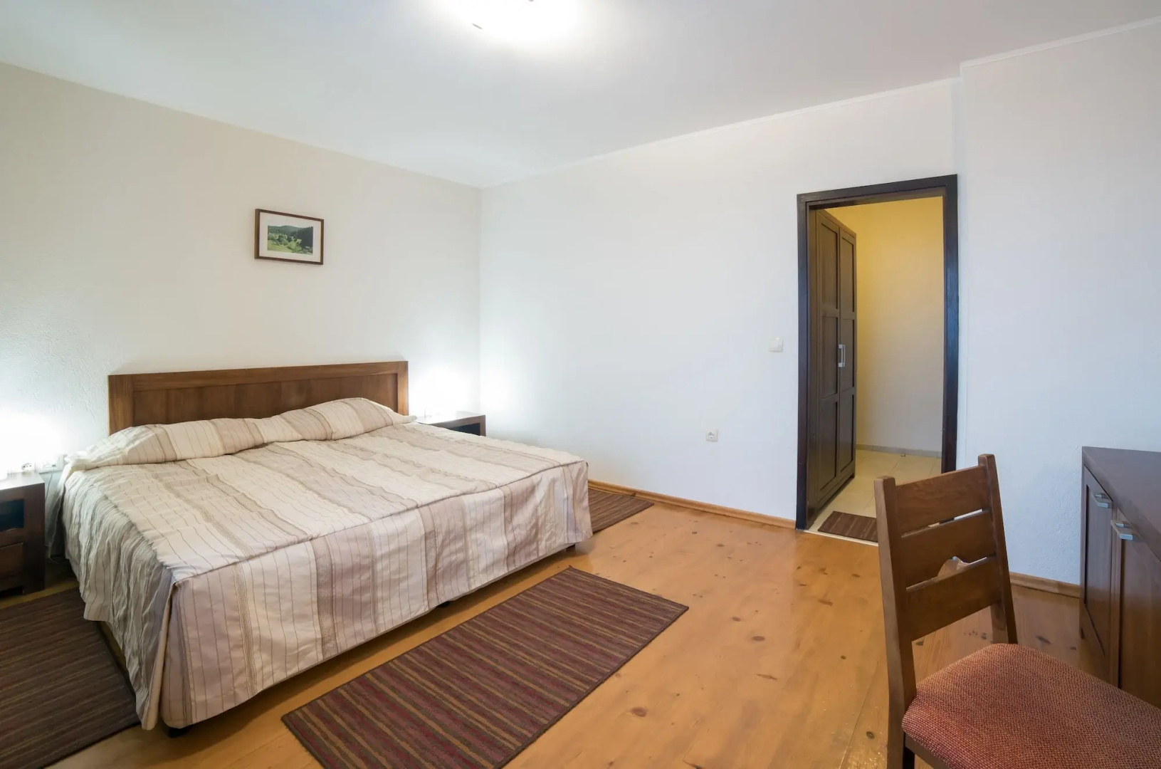 Smilen Hotel