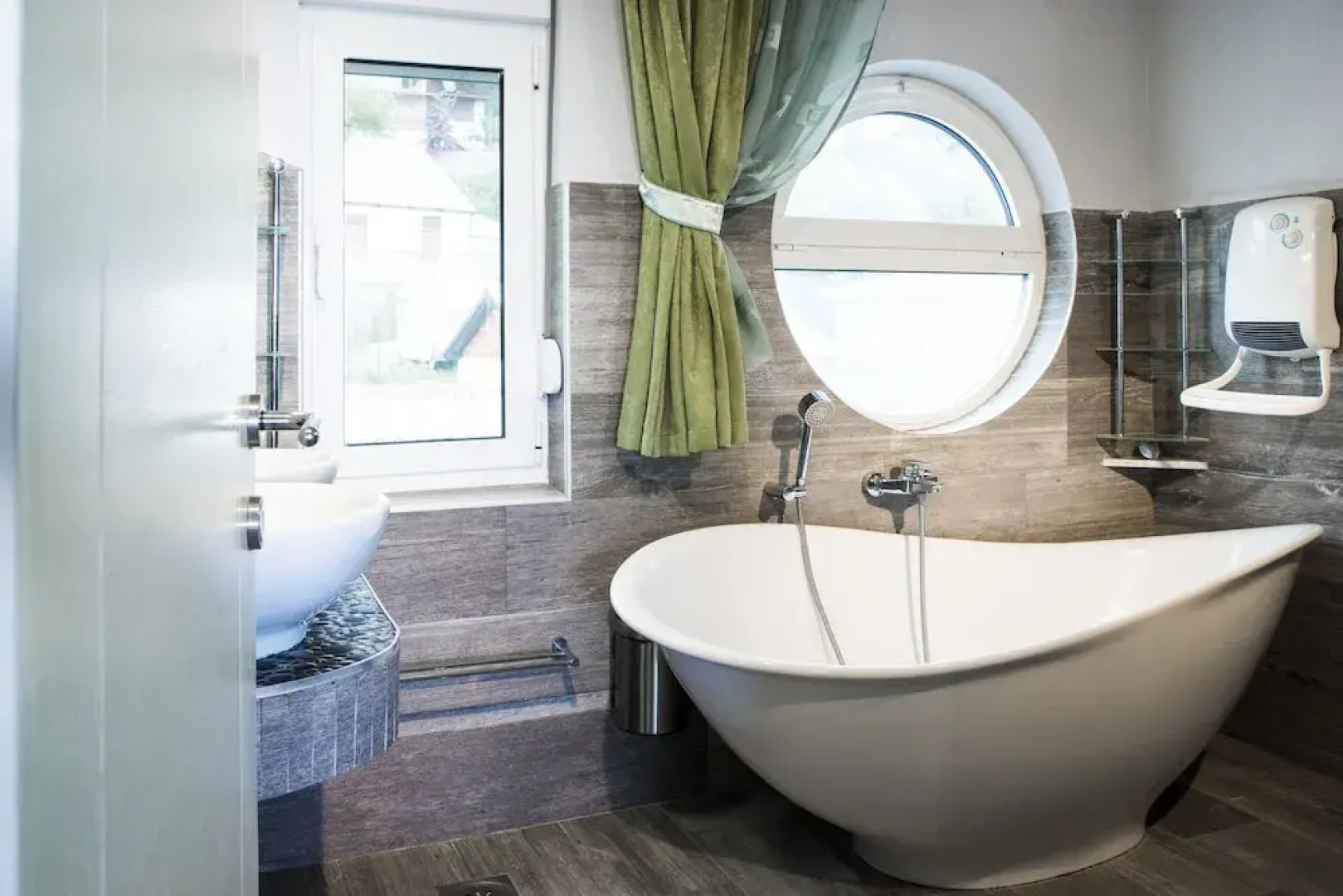 Apartments and Rooms Villa Santa Vita