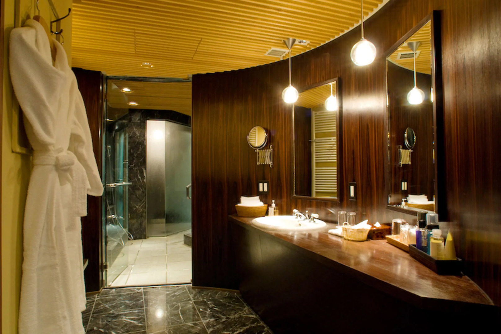 Отель Honjin Hiranoya Kachoan