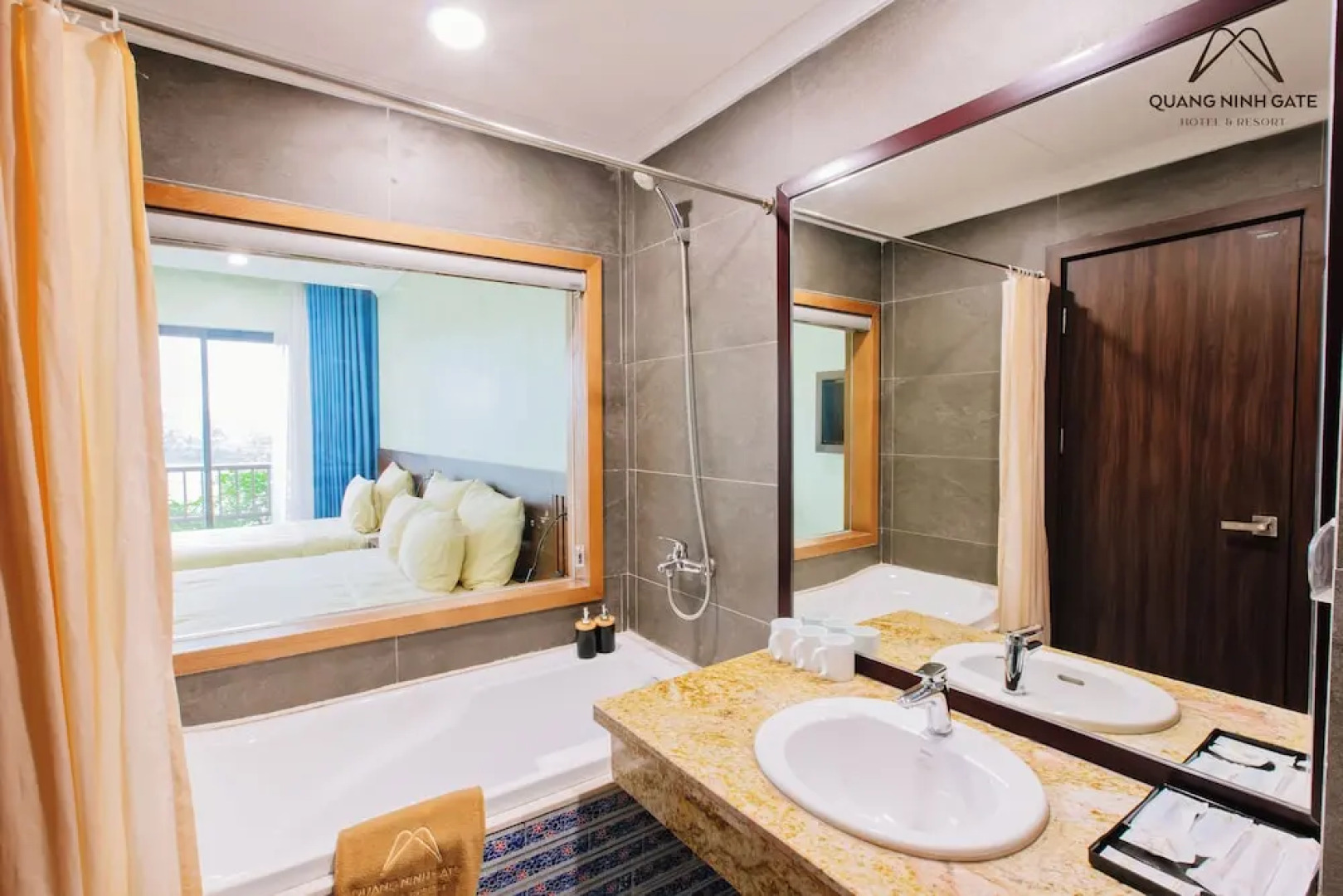 Quang Ninh Gate Hotel & Resort