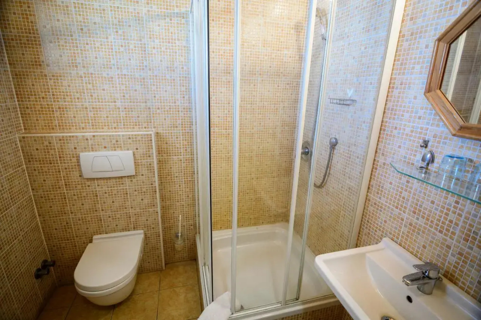 Tekergő Motel és Étterem