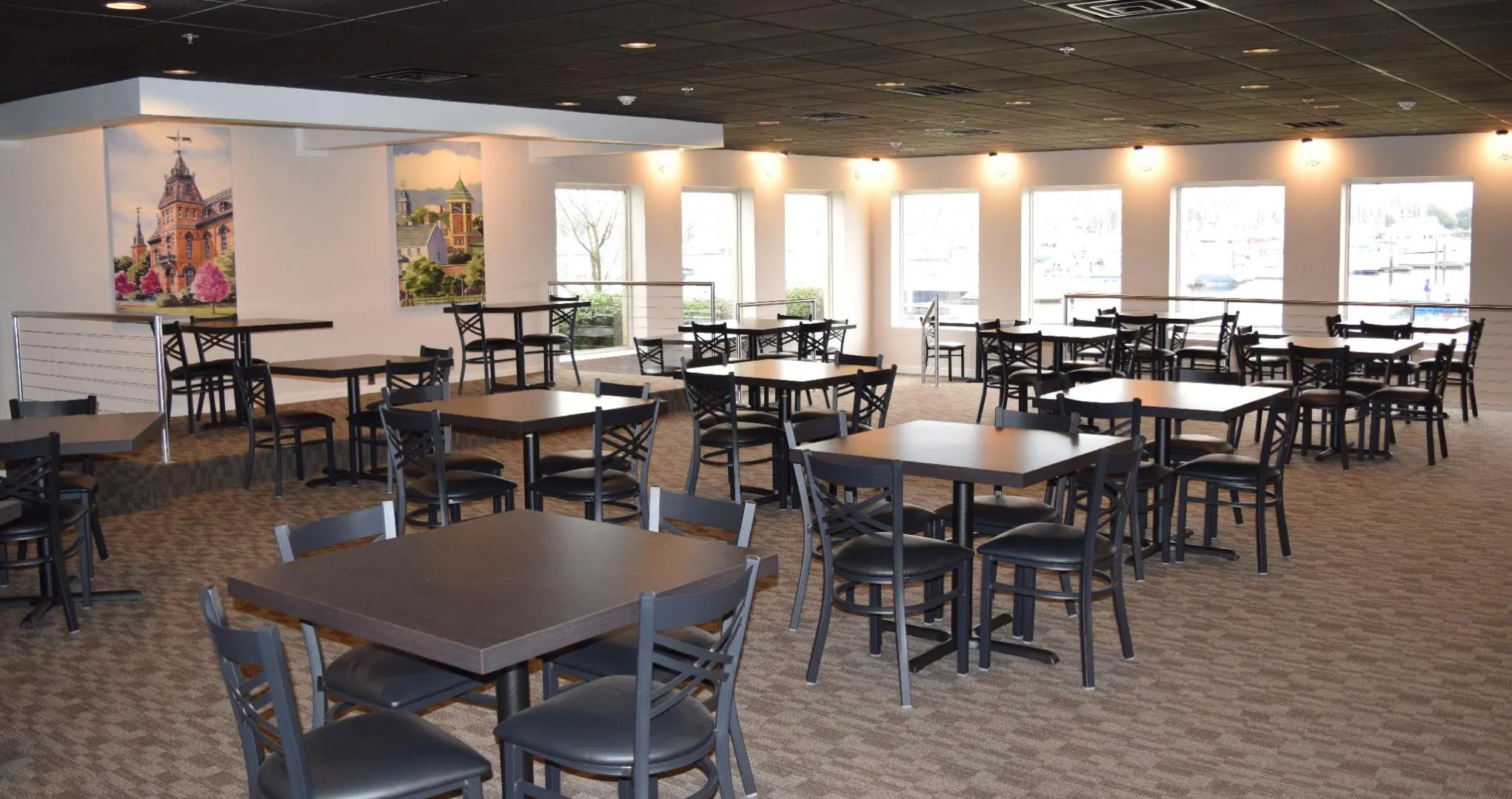 BridgePointe Hotel & Marina