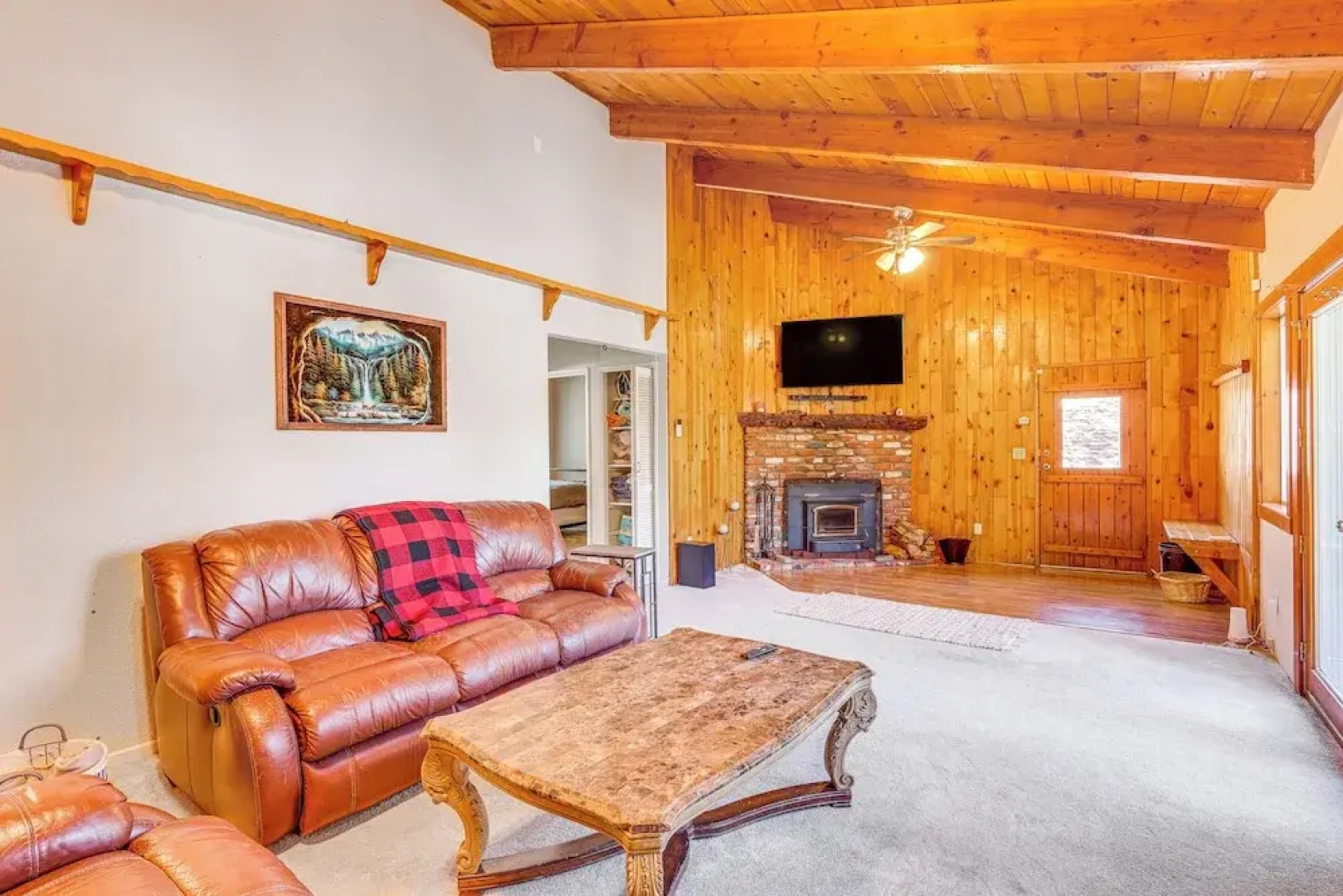 Convenient Running Springs Home - Dogs Welcome!