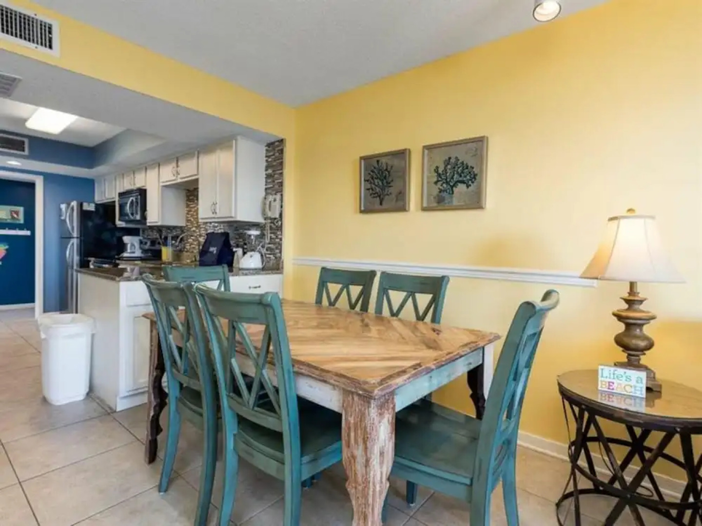 Surfin Inn by Meyer Vacation Rentals