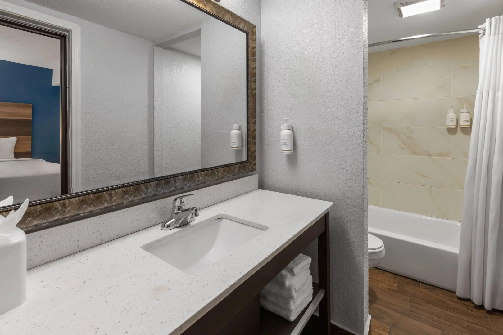 Baymont by Wyndham Downtown Detroit