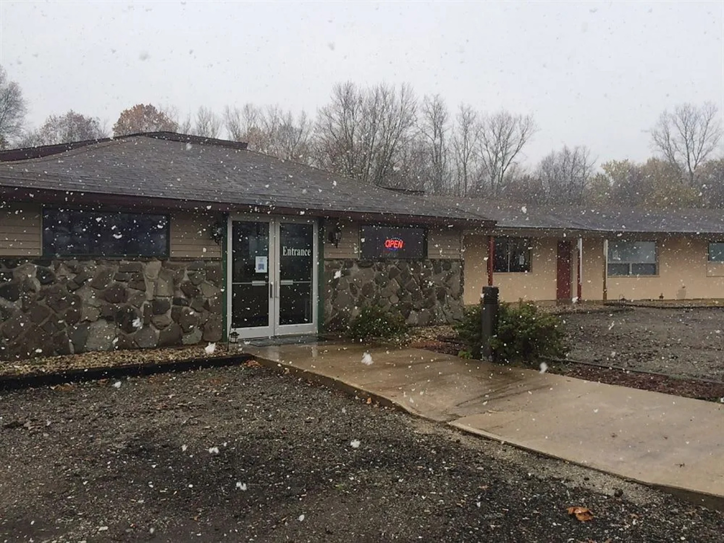 The Country Edge Motel