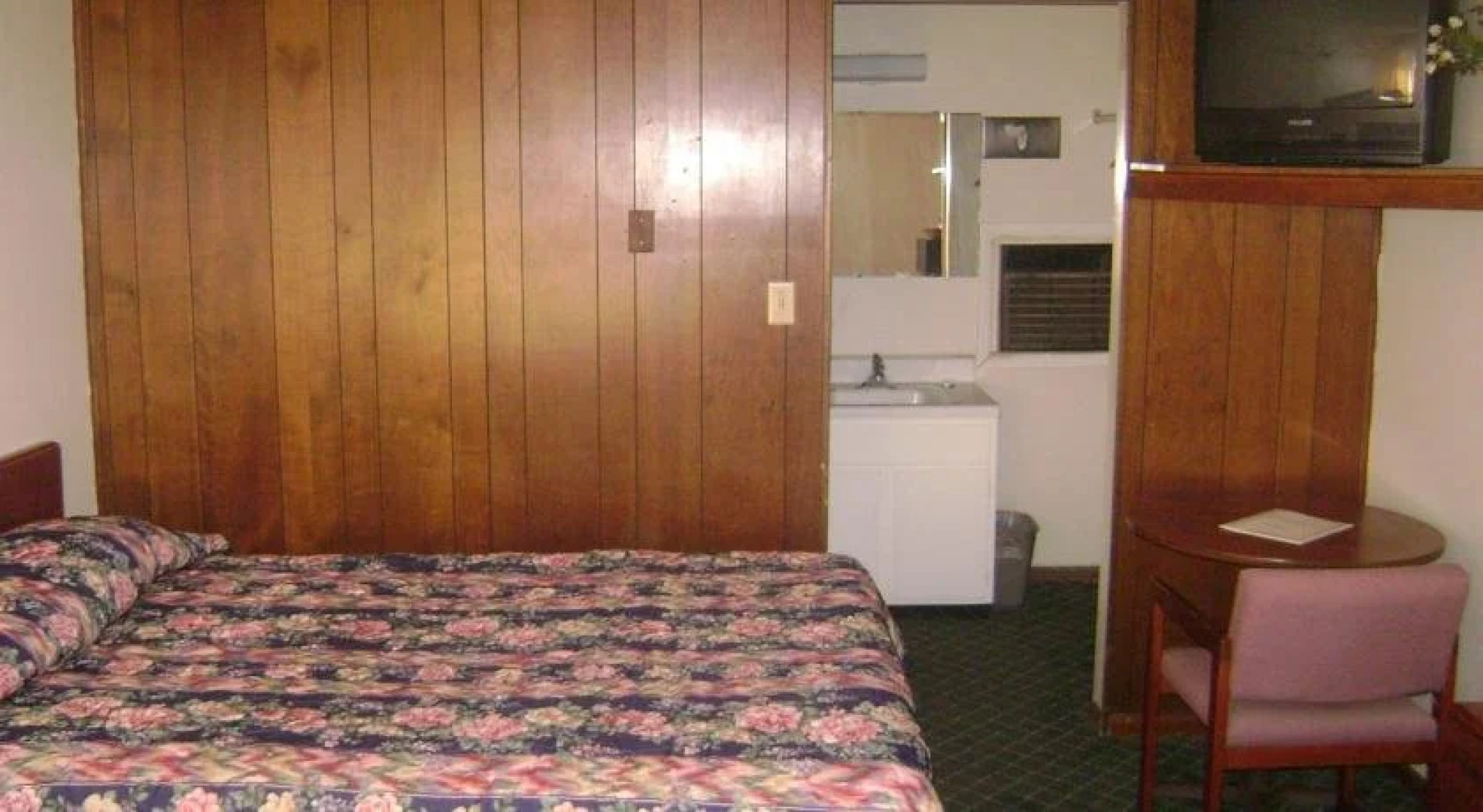 North Platte Country Inn