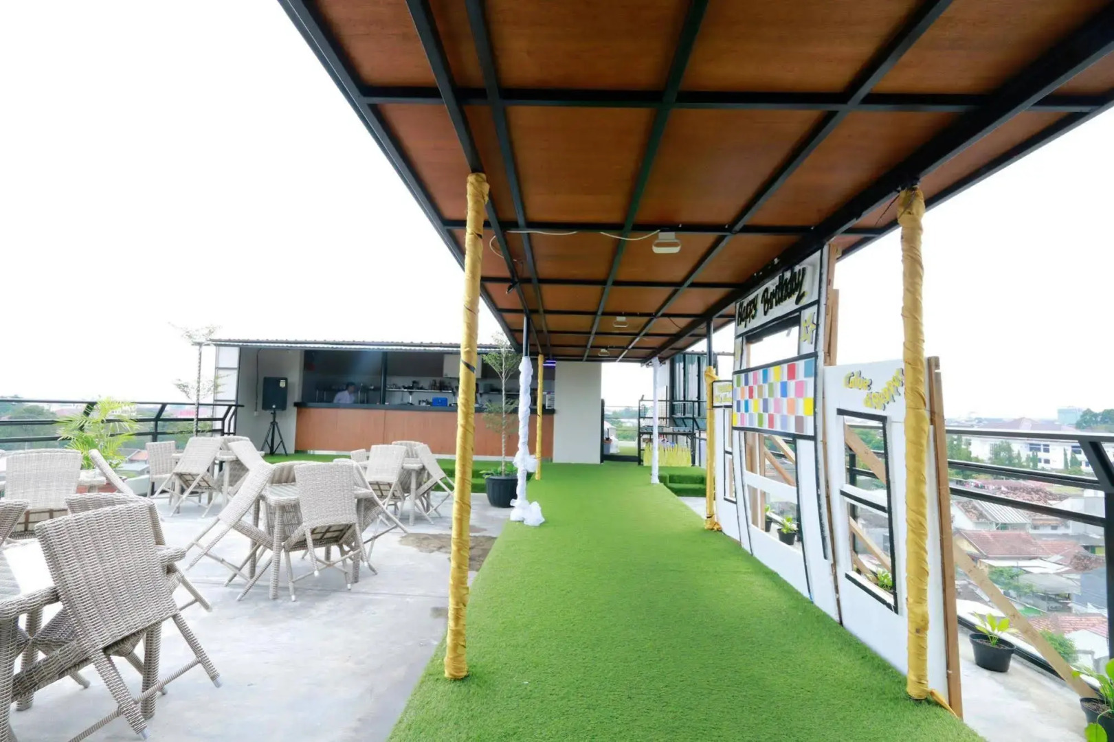 Yellow Star Hotel Gejayan