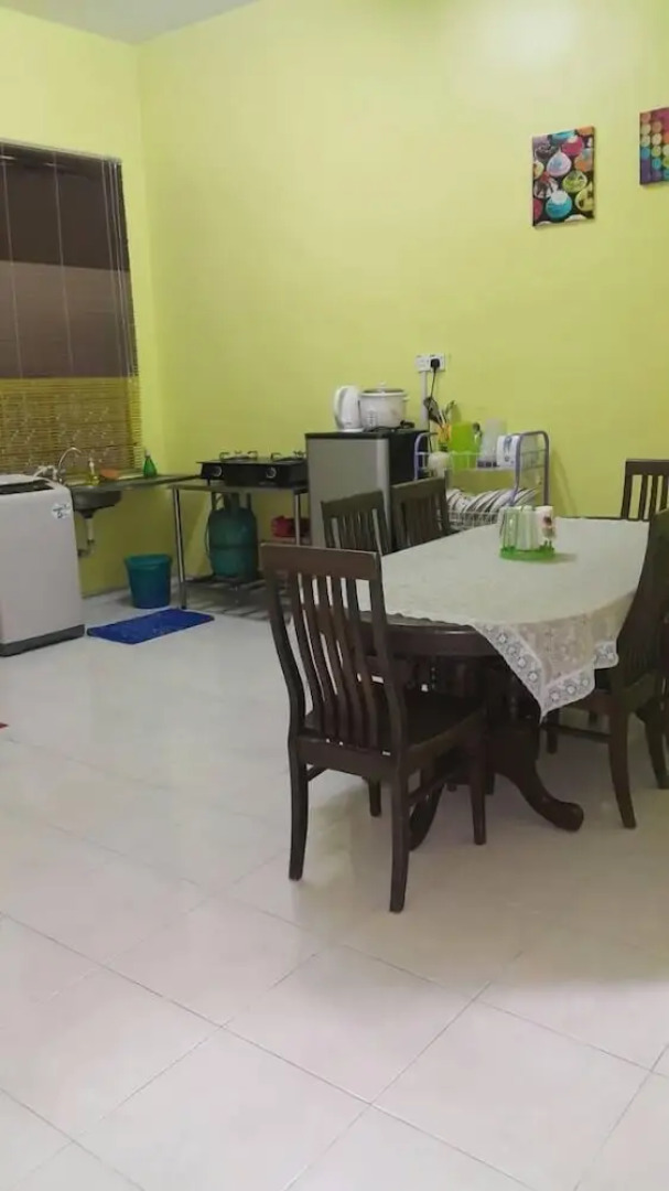 Noor Homestay
