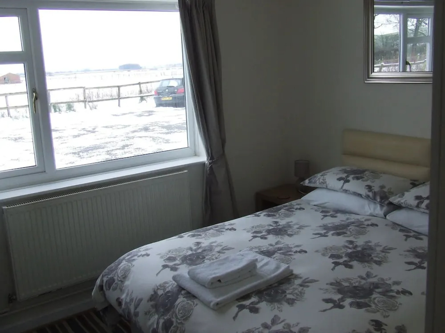 Long Chimneys Bed & Breakfast