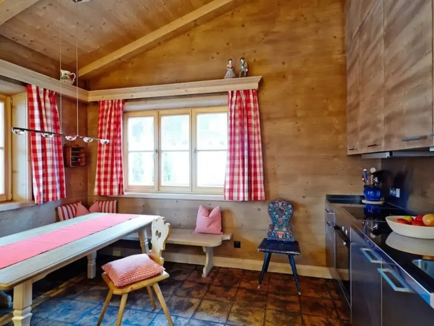 Suite Birch Modern Retreat
