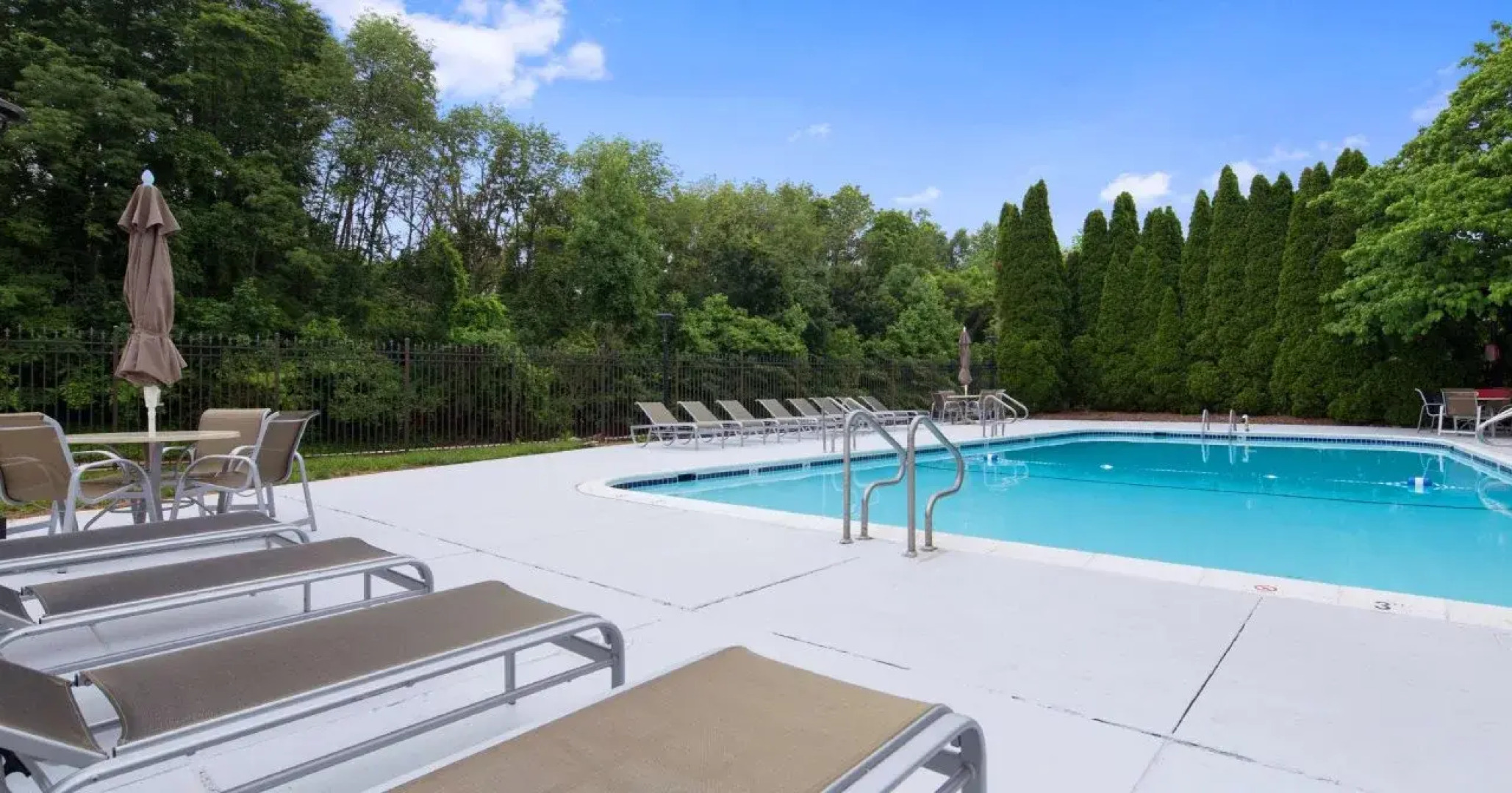 Best Western Premier Rockville Hotel & Suites