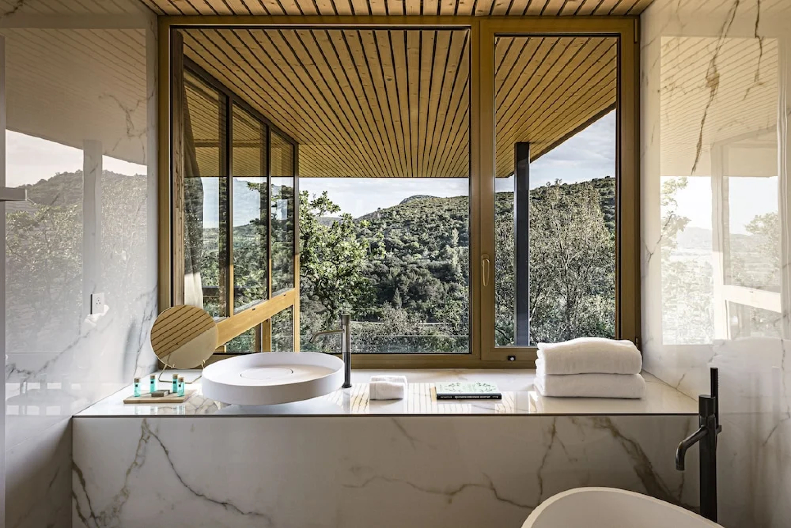 Souki Lodges & Spa