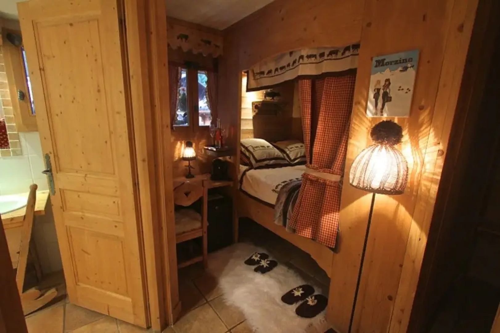 Chalet With 5 Rooms in Montriond, With Wonderful Mountain View, Furnis