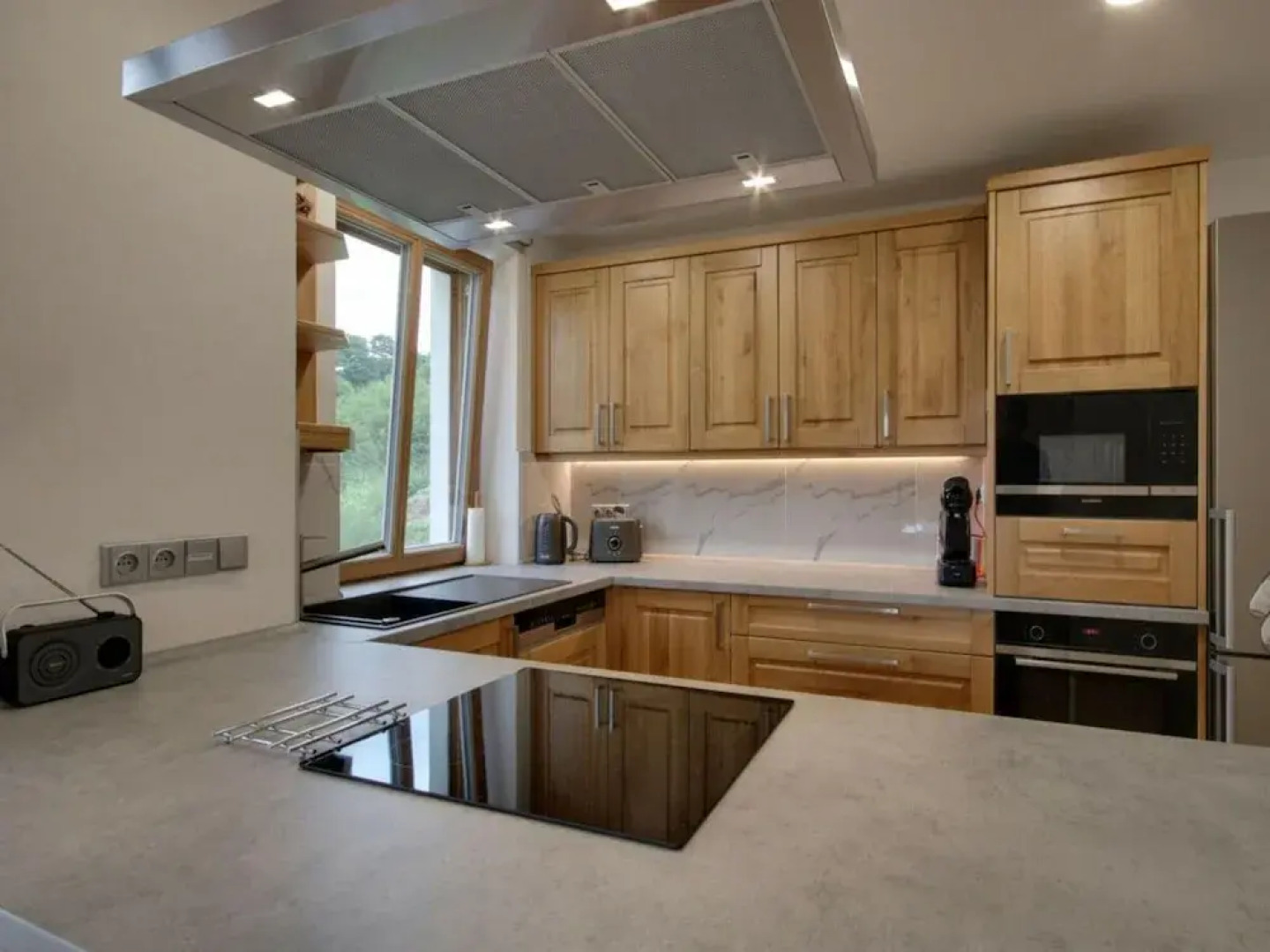 Beautiful Pondside Villa