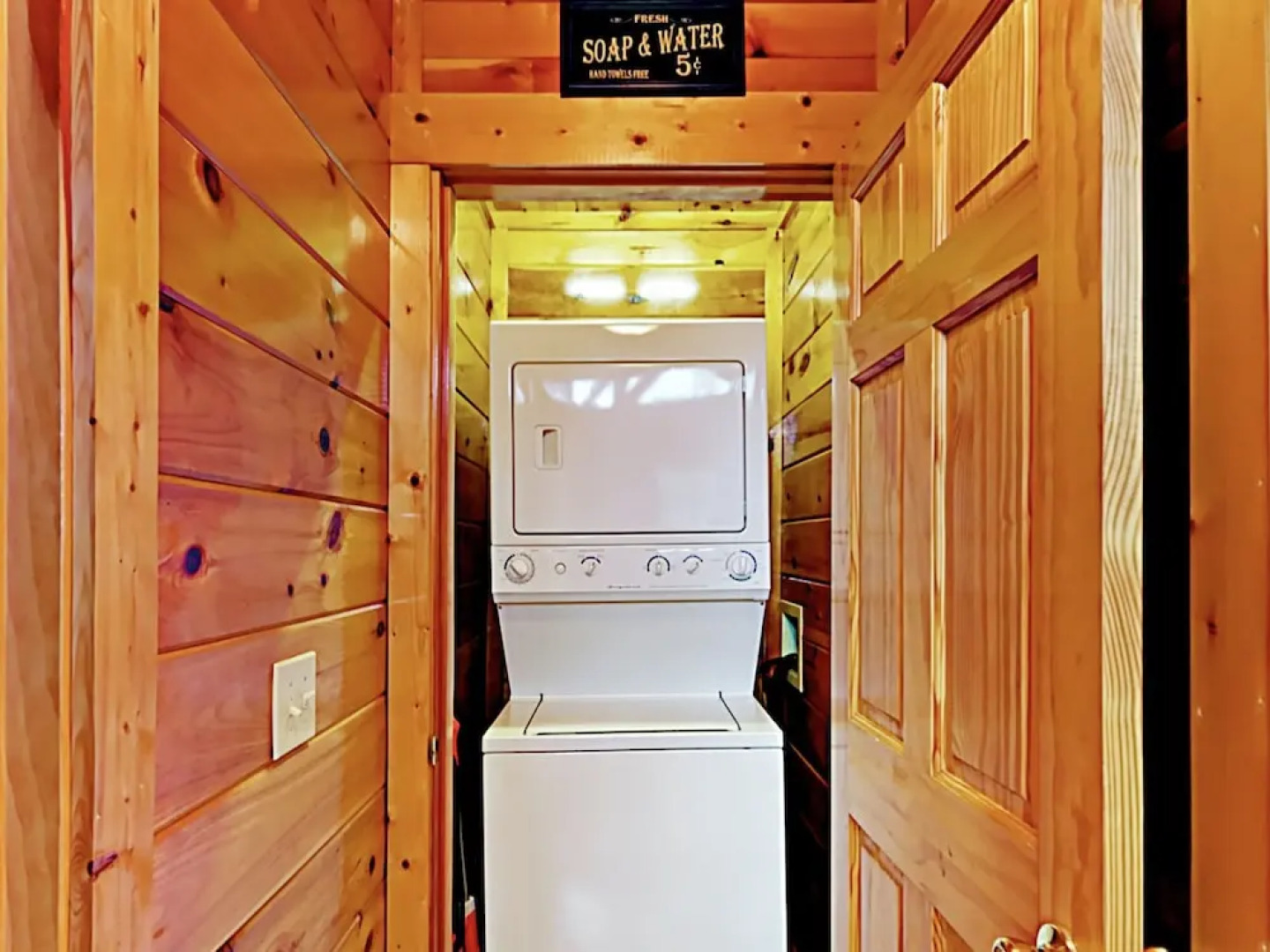 Upper Middle Creek Cabin Unit #27 3 Bedrooms 3 Bathrooms Cabin