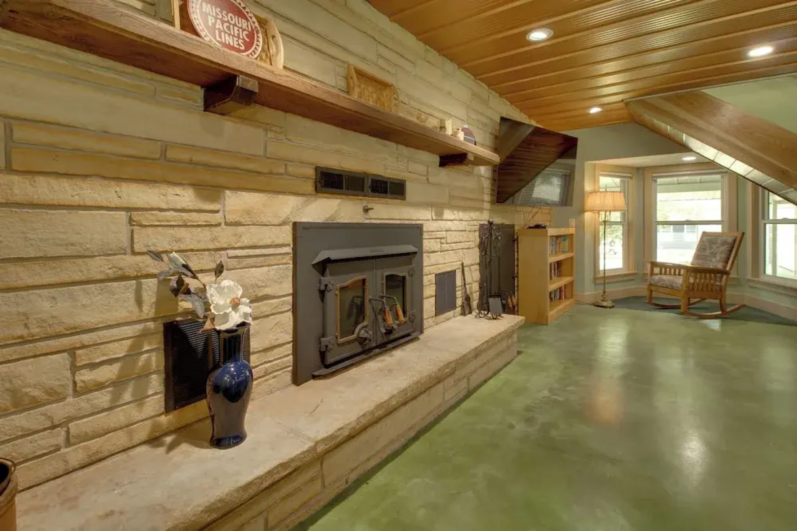 Unique Cotter Getaway w/ Deck & Outdoor Dining!