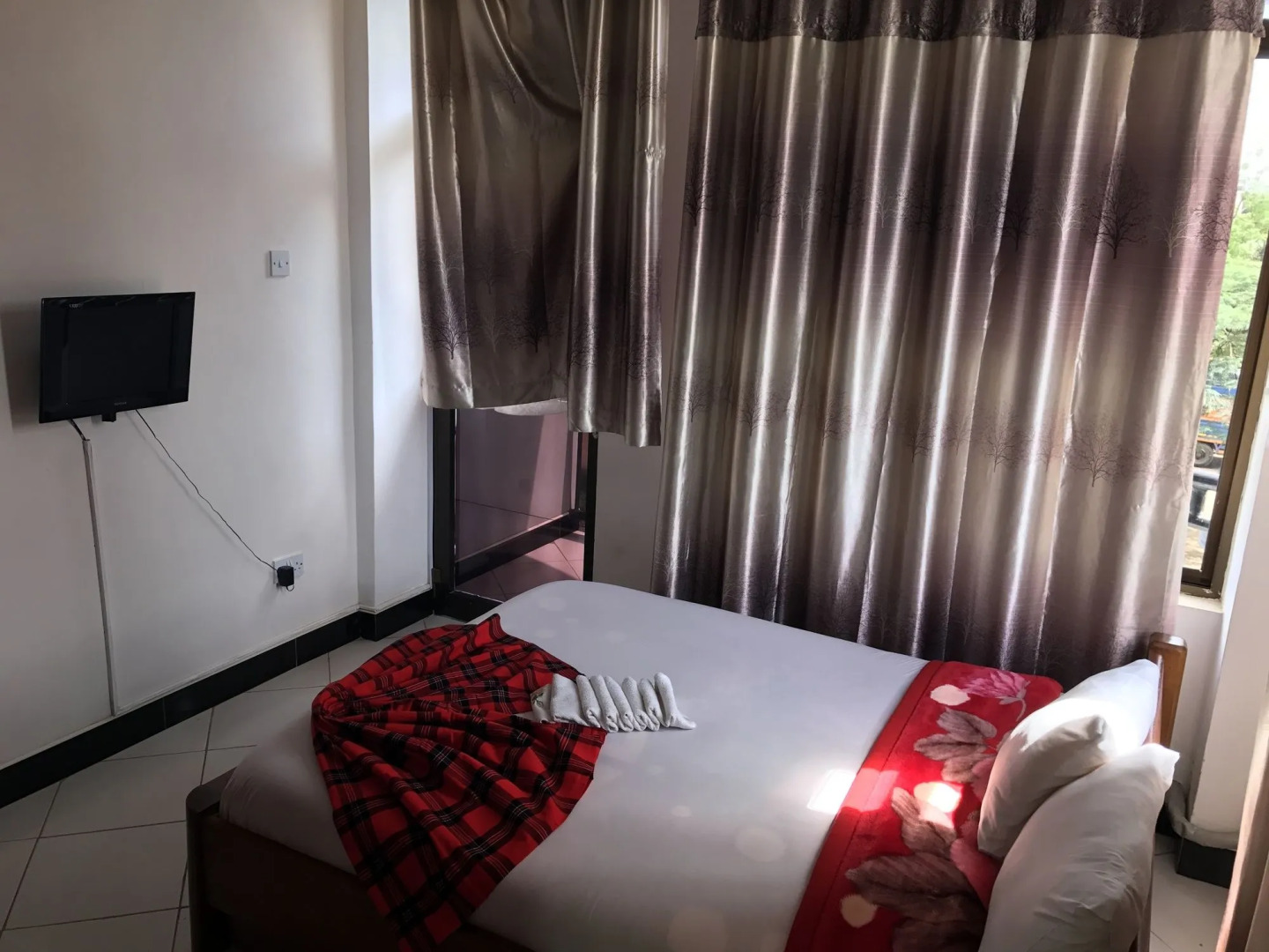 Dreams Tone Hotel