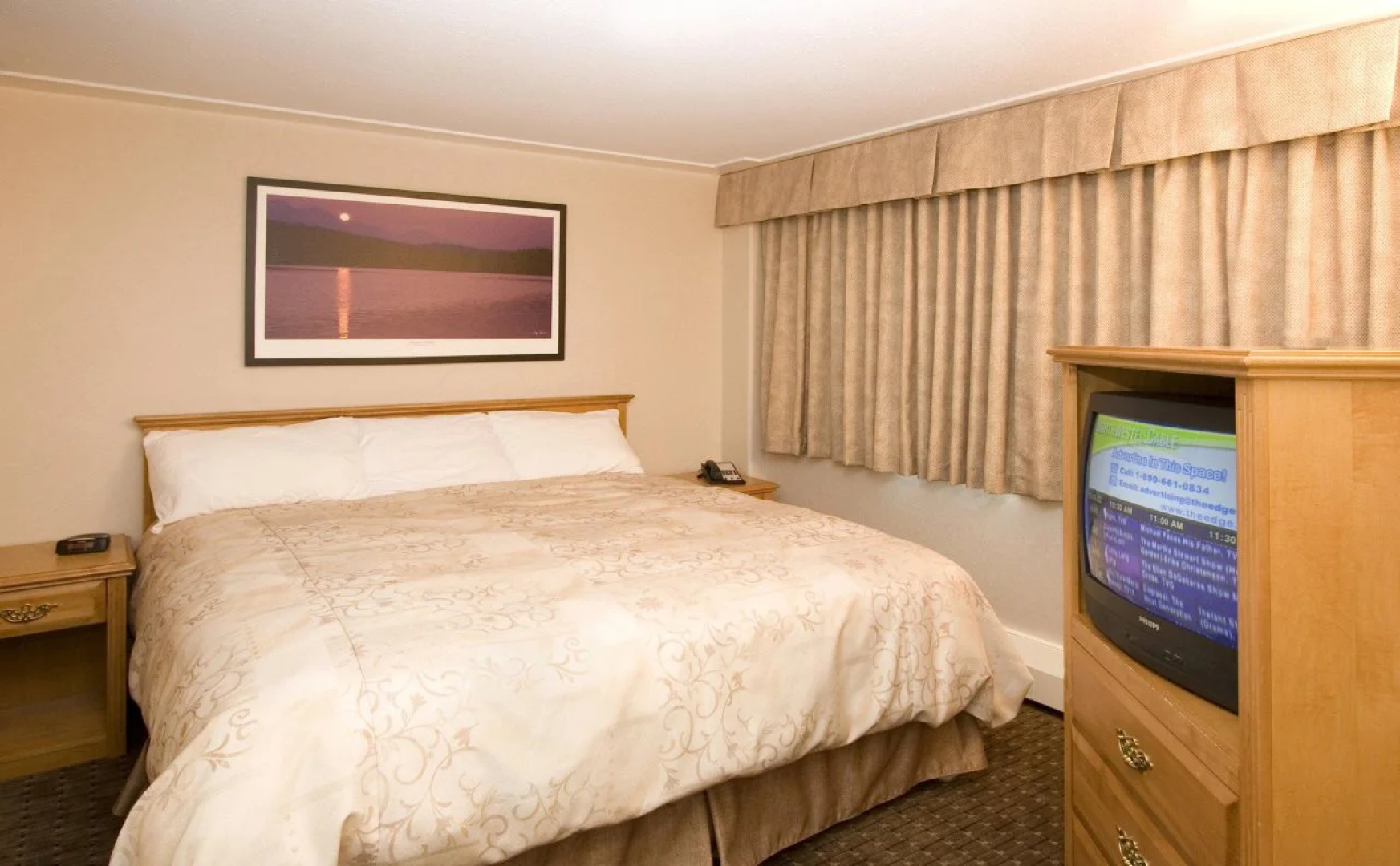 Woodlands Inn & Suites