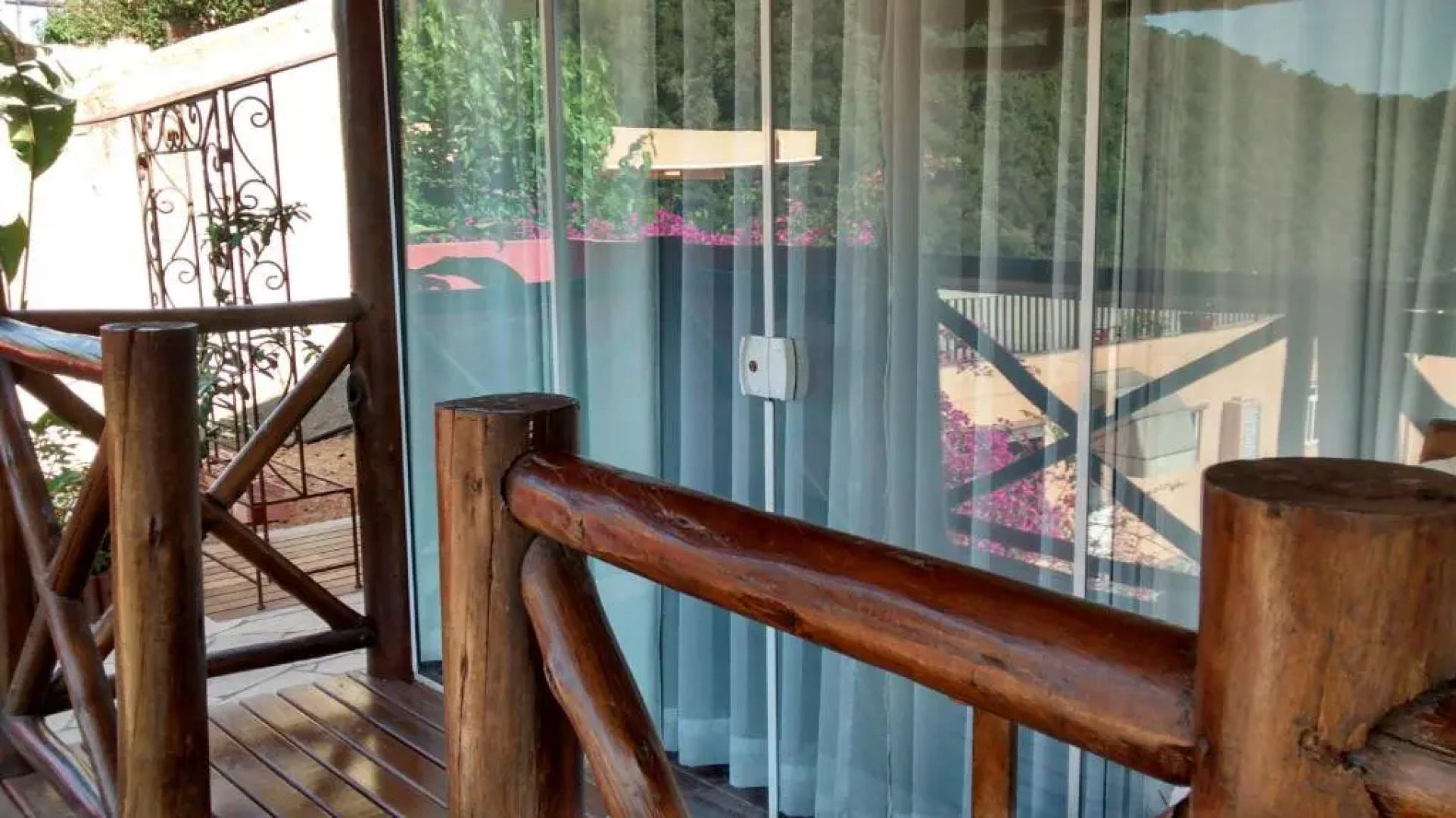 Pousada Terraco Penedo