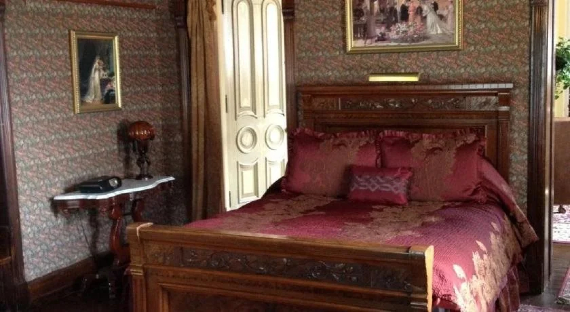 The Harry Packer Mansion Inn