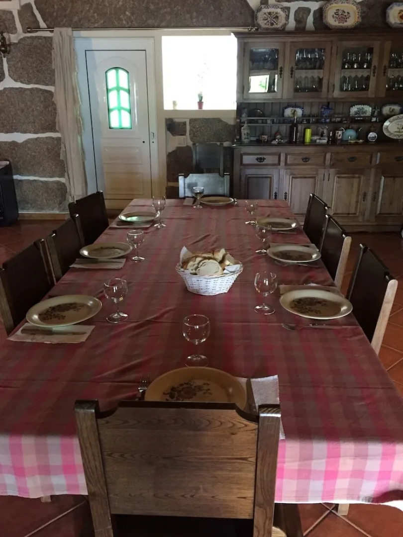 Villa With 4 Bedrooms in Penafiel, With Wonderful Mountain View, Priva